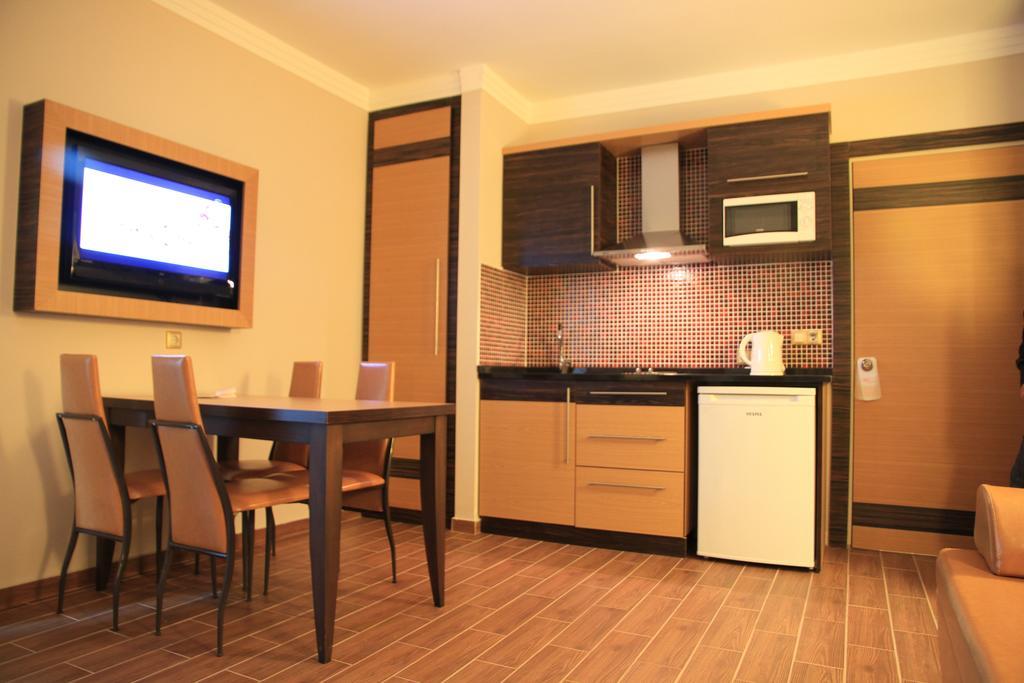 Hotel Club Alpina à Marmaris Extérieur photo