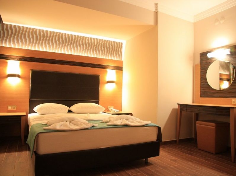 Hotel Club Alpina à Marmaris Extérieur photo