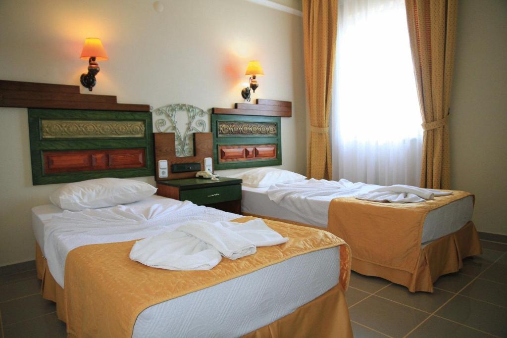 Hotel Club Alpina à Marmaris Extérieur photo